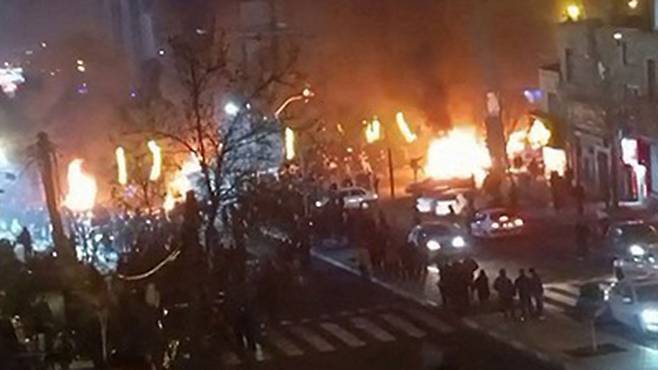 지난 1월 이란 테헤란 시위 현장