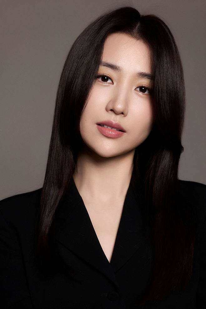 박하선. 블리츠웨이엔터테인먼트