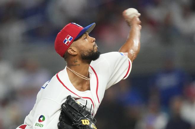 도미니카공화국 선발 크리스토퍼 산체스는 현란하고 빠른 싱커를 앞세워 5이닝 동안 8명의 한국 타자들을 삼진으로 잡아냈다. Imagn Images연합뉴스