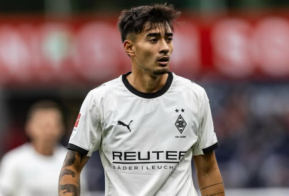 ▲ 카스트로프는 한국 대표팀의 새로운 퍼즐 조각이자, 묀헨글라트바흐의 잠재적 자원이다. 지난해 9월 A매치 기간을 통해 태극마크를 달고 선명히 보여준 투지와 에너지를 이제 북중미 월드컵에서 보여줄 각오다. ⓒ 묀헨글라트바흐