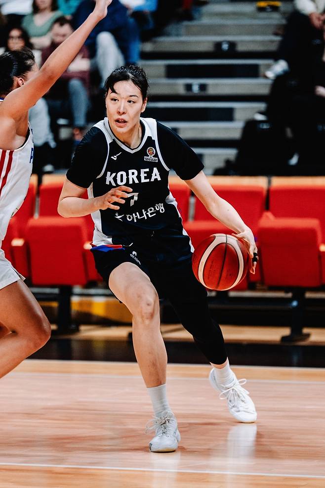한국 여자 농구대표팀 센터 박지수. (FIBA 제공)