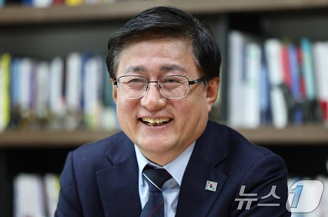 김성환 기후에너지환경부 장관이 12일 서울 여의도 국회에서 뉴스1과 인터뷰를 하고 있다. 2026.3.12 ⓒ 뉴스1 김도우 기자