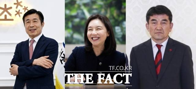 보수 강세 지역인 서초구에서 전성수·최호정의 국민의힘 공천 경쟁 속에 민주당 황인식 후보가 변수로 떠오르며 구청장 선거 구도가 3파전으로 형성되고 있다. 왼쪽부터 전성수 서초구청장, 최호정 서울시의회 의장, 황인식 전 사랑의열매 사무총장의 모습. /더팩트 DB