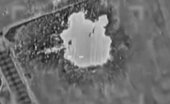 이스라엘 공군이 공개한 이란군 자폭무인기 발진시설 폭격 장면. 이스라엘 공군 X(구 트위터) 캡처