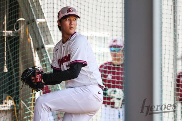 복귀를 준비하는 안우진(사진=키움)