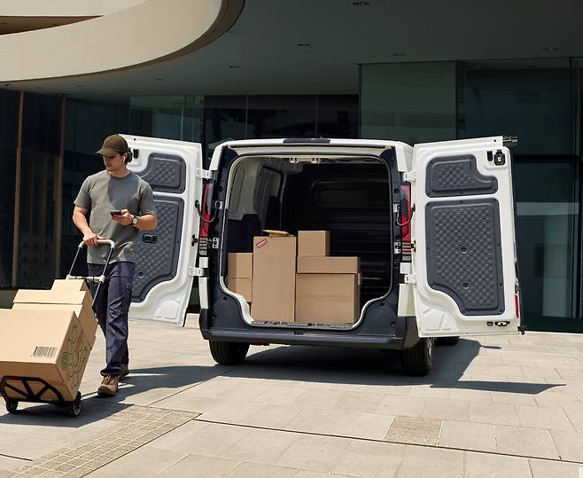 기아의 전기화물밴 PV5 카고