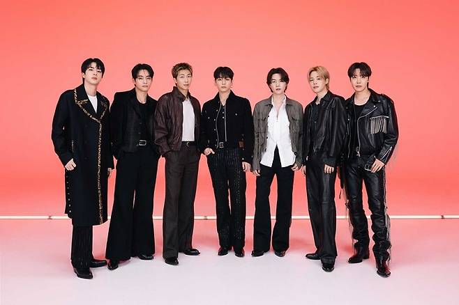 그룹 방탄소년단(BTS)은 3월 21일 오후 8시 서울 광화문광장에서 ‘BTS 컴백 라이브: 아리랑’을 개최한다. (하이브 제공)