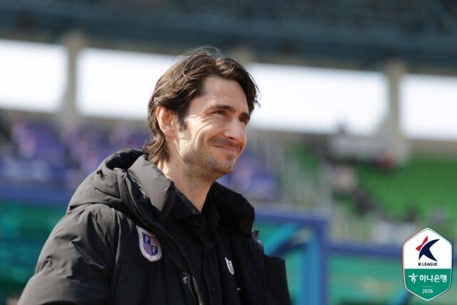 파주 프런티어 제라드 누스 감독./프로축구연맹