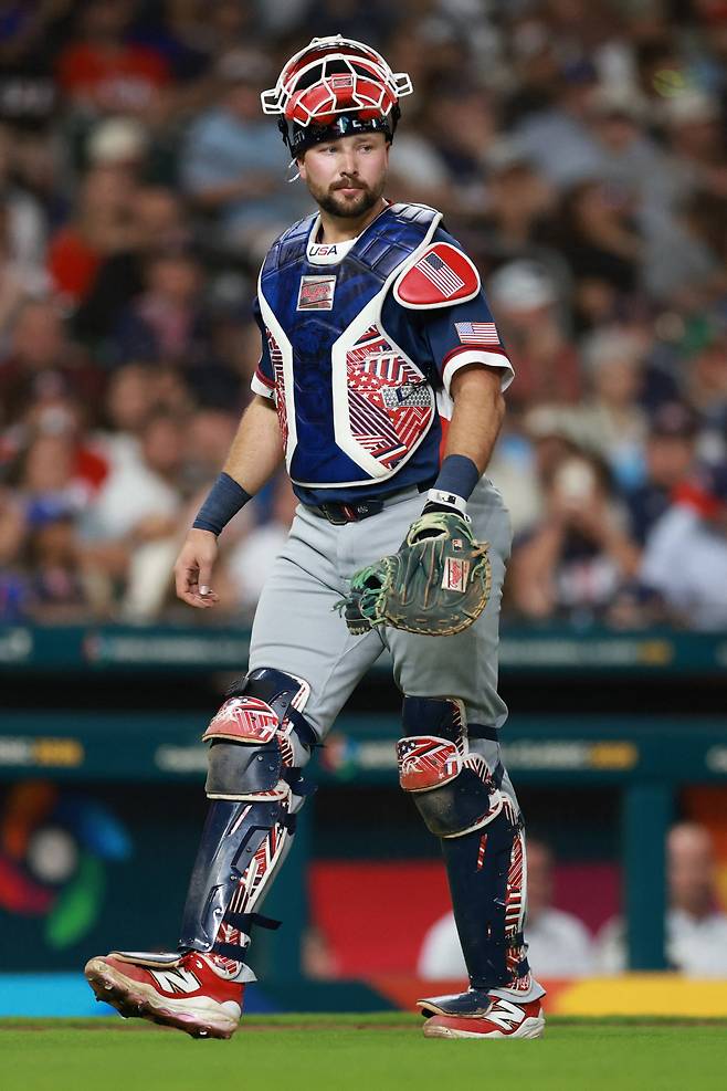 HOUSTON, TEXAS - MARCH 13: Cal Raleigh #29 of Team United States looks on during the fifth inning against Team Canada at Daikin Park on March 13, 2026 in Houston, Texas. Kenneth Richmond/Getty Images/AFP (Photo by Kenneth Richmond / GETTY IMAGES NORTH AMERICA / Getty Images via AFP)
<저작권자(c) 연합뉴스, 무단 전재-재배포, AI 학습 및 활용 금지>