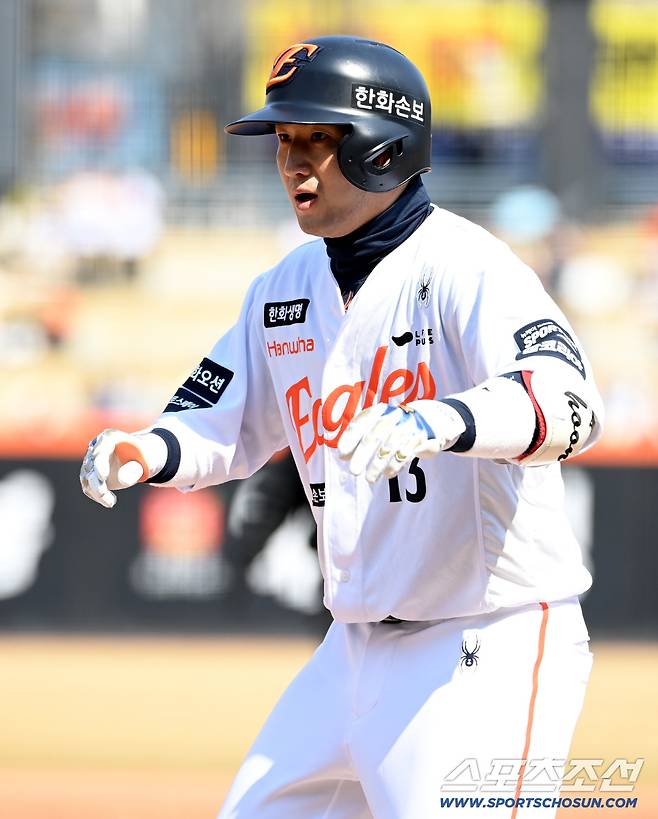 20일 대전한화생명볼파크에서 열린 KIA와 한화의 시범경기, 3회말 2사 2루 한화 최재훈이 1타점 적시타를 치고 기뻐하고 있다. 대전=허상욱 기자wook@sportschosun.com/2026.03.20/