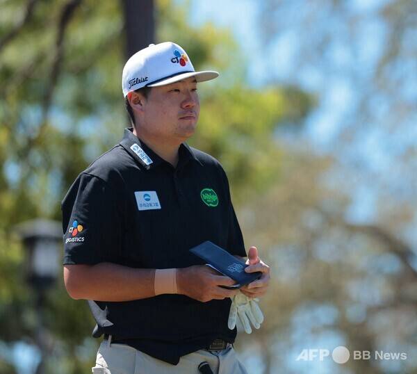 2026년 미국프로골프(PGA) 투어 발스파 챔피언십(벌스파 챔피언십) 우승 경쟁에 뛰어든 임성재 프로가 최종라운드에서 경기하는 모습이다. 사진제공=ⓒAFPBBNews = News1 (사진을 무단으로 사용하지 마십시오.)