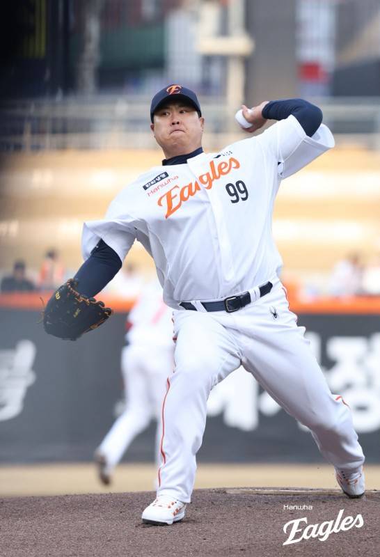 한화 이글스 류현진이 23일 대전 한화생명 볼파크에서 열린 2026 KBO 시범경기 NC 다이노스전에 선발등판, 4이닝 3실점 1자책을 기록했다. 사진 한화 이글스