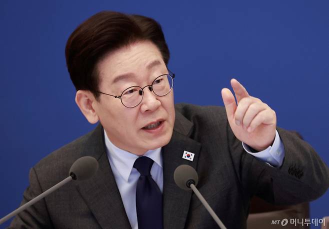 (서울=뉴스1) 허경 기자 = 이재명 대통령이 24일 청와대에서 열린 국무회의에서 발언하고 있다. (청와대통신사진기자단) 2026.3.24/뉴스1 Copyright (C) 뉴스1. All rights reserved. 무단 전재 및 재배포, AI학습 이용 금지. /사진=(서울=뉴스1) 허경 기자