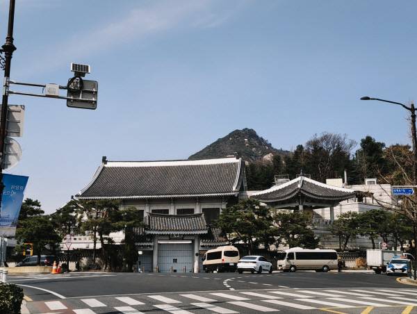 낫싱 폰(4a) 후면 카메라 2배 줌으로 같은 곳을 촬영했다. 정옥재 기자