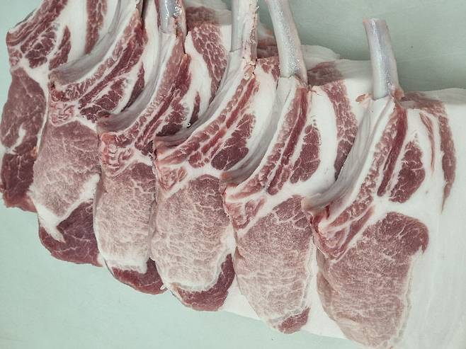 난축맛돈 등심.