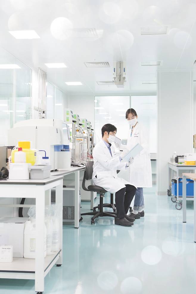 동아에스티가 지난 2011년 선보인 기능성 소화불량 치료제 '모티리톤'은 국내 처방 15년차의 어엿한 '베테랑 약물'이다. 누적 처방액만 2000억원을 돌파했고 매년 회사의 주요 매출 품목에 이름을 올리고 있다. /동아에스티 제공