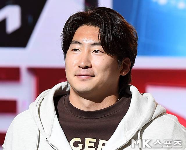 ‘2026 KBO 미디어데이’가 26일 서울 송파구 롯데호텔 월드에서 진행됐다. KIA 나성범이 미디어데이에 참석하고 있다. 사진(잠실 서울)=천정환 기자