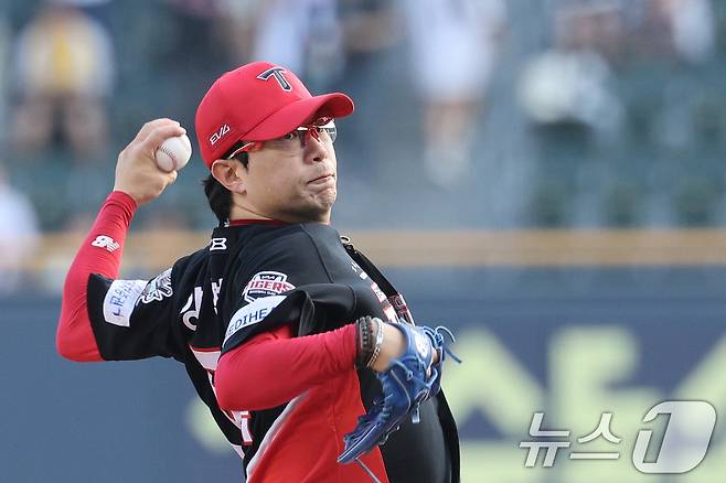 역투하는 KIA 타이거즈 투수 양현종. 2025.6.27 ⓒ 뉴스1 신웅수 기자