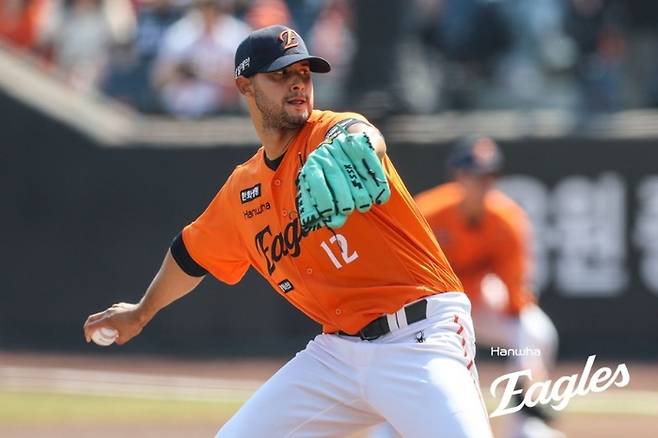 한화 에르난데스는 28일 대전 한화생명 볼파크에서 열린 2026 KBO리그 정규시즌 키움전에서 역투하고 있다. 사진 | 한화 이글스