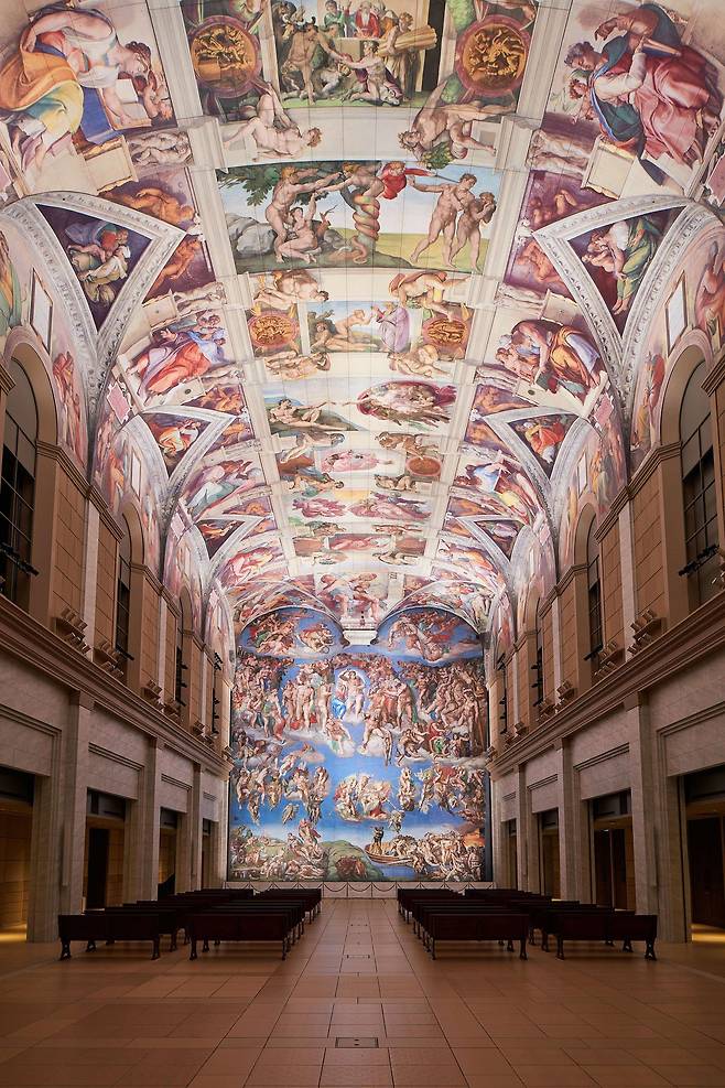 오츠카국제미술관에 실물 크기로 재현된 미켈란젤로의 시스티나성당 천장화와 벽화. 오츠카국제미술관 제공