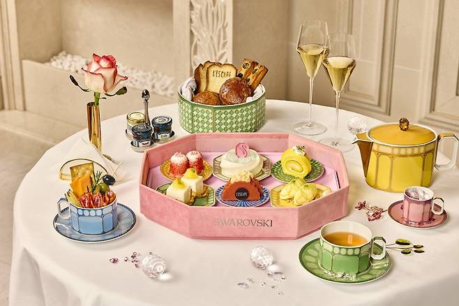 레스케이프 명동이 카페 스와로브스키와 함께 진행하는 미식 프로모션의 상품. 조선호탤앤리조트.