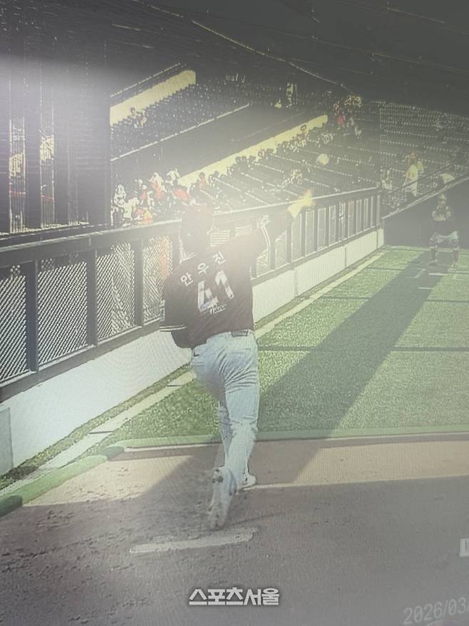 안우진이 불펜 투구에 임하고 있는 모습. 대전 | 박연준 기자 duswns0628@sportsseoul.com