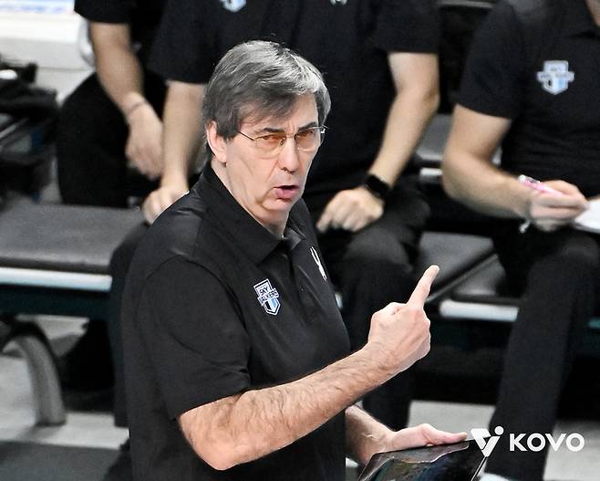 현대캐피탈 필립 블랑 감독. 사진 | 한국배구연맹