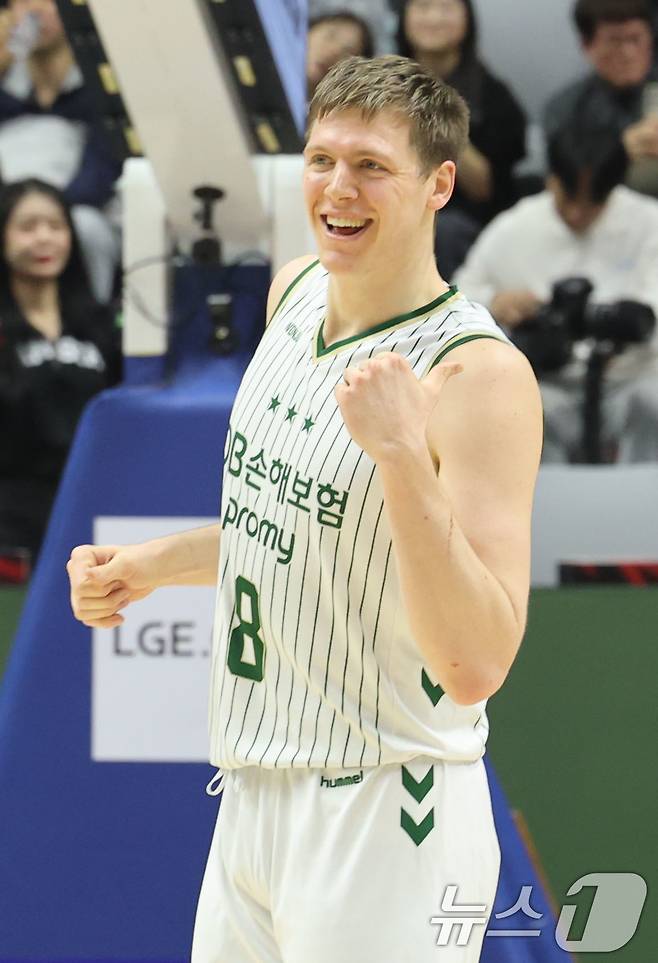 원주 DB 엘런슨2026.2.1 ⓒ 뉴스1 이광호 기자