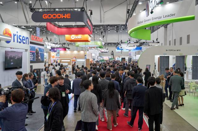 대구시가 감사 결과를 이유로 국제그린에너지엑스포 보조금을 중단하면서 전시업계의 우려가 커지고 있다. 사진은 2024년 국제그린에너지엑스포 행사 모습. 엑스코 제공