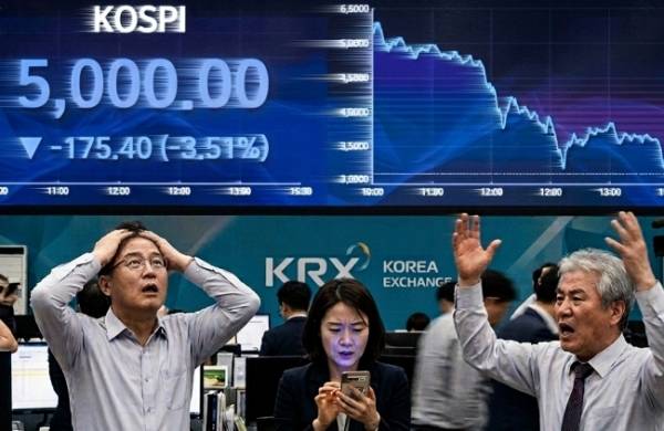 코스피 지수가 4% 넘게 급락하고 코스닥 대장주 삼천당제약이 하한가를 기록하는 등 주식시장 혼란이 이어지고 있다./이미지 생성=ChapGPT