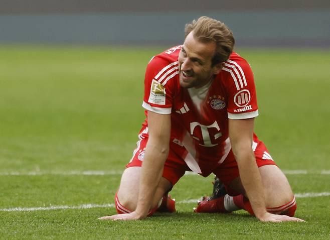 Soccer Football - Bundesliga - Bayern Munich v 1. FC Union Berlin - Allianz Arena, Munich, Germany - March 21, 2026 Bayern Munich's Harry Kane reacts REUTERS/Michaela Stache DFL REGULATIONS PROHIBIT ANY USE OF PHOTOGRAPHS AS IMAGE SEQUENCES AND/OR QUASI-VIDEO.
<저작권자(c) 연합뉴스, 무단 전재-재배포, AI 학습 및 활용 금지>