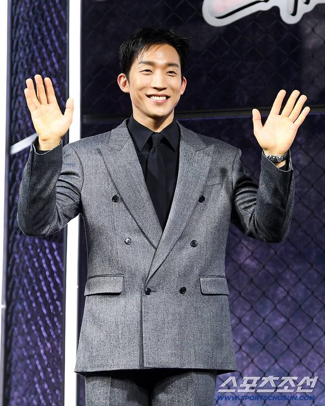 넷플릭스 시리즈 사냥개들 시즌2 제작발표회가 31일 서울 중구 장충동 앰배서더풀만호텔에서 열렸다. 배우 이상이가 포토타임을 갖고 있다. 장충동=박재만 기자pjm@sportschosun.com/2026.03.31/