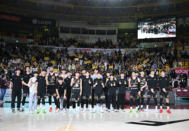 창원 LG 선수들. /사진=KBL