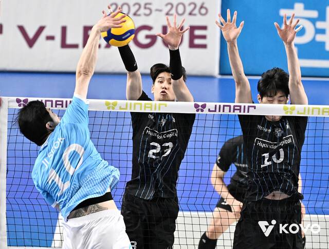 대한항공 정지석이 지난 2월 2025∼2026 V리그 현대캐피탈과 경기에서 공격하고 있다. 한국배구연맹 제공