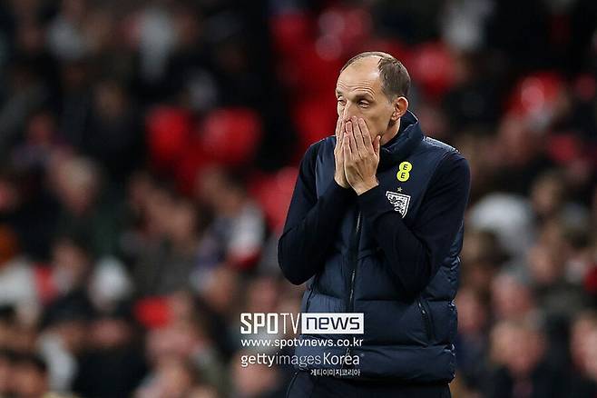 ▲ 투헬 감독의 시선은 일본의 전술 구조에 꽂혀 있다. 그는 "일본은 기동성과 유연성을 기반으로 조직력이 매우 뛰어난 팀"이라며 "특히 때에 따라 5명의 수비를 두는 스리백 시스템은 압박하기가 상당히 까다롭다"고 분석했다.