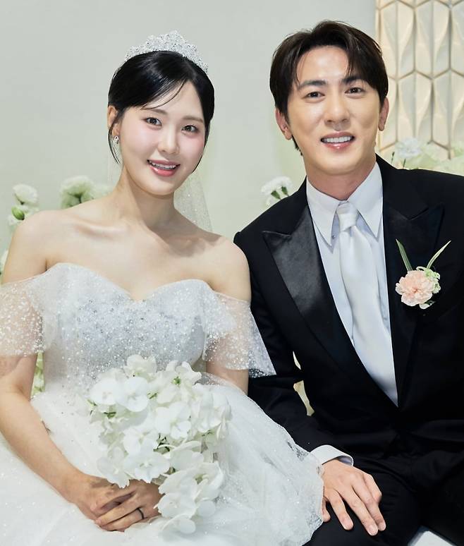 엄지윤, 김원훈 / 사진 = 엄지윤 SNS