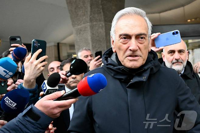 이탈리아축구협회장 사임 의사를 밝힌 가브리엘레 그라비나 회장. ⓒ AFP=뉴스1