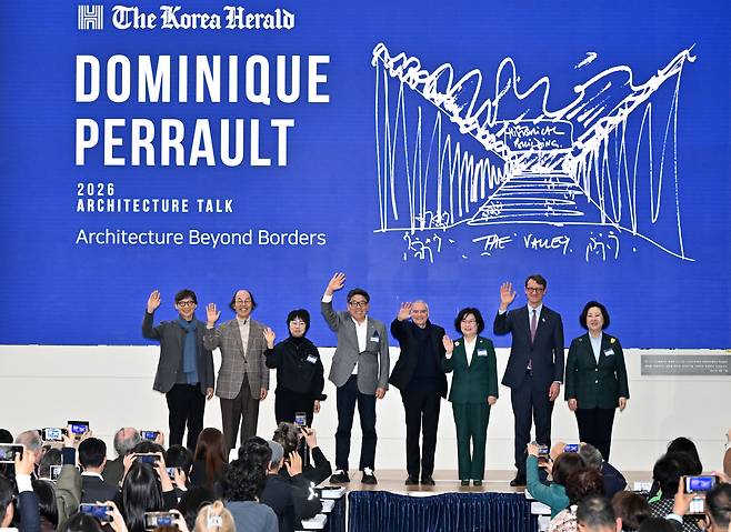 Herald Media Group CEO Choi Jin-young (fourth from left), French architect Dominique Perrault (fifth from left) and key participants pose for a photo at the 2026 Korea Herald Architecture Talk on Tuesday at Ewha Womans University in Seoul. From left are Lee Sang-hun, emeritus professor of architecture at Konkuk University, Seoul city architect Kang Byoung-keun, Deputy Minister for Culture and Arts Policy Jung Hyang-mi, Choi, Perrault, Ewha Womans University President Lee Hyang-sook, French Ambassador Philippe Bertoux and Kim Eun-mee, chairperson at Ewha Haktang. (Im Se-jun/The Korea Herald)