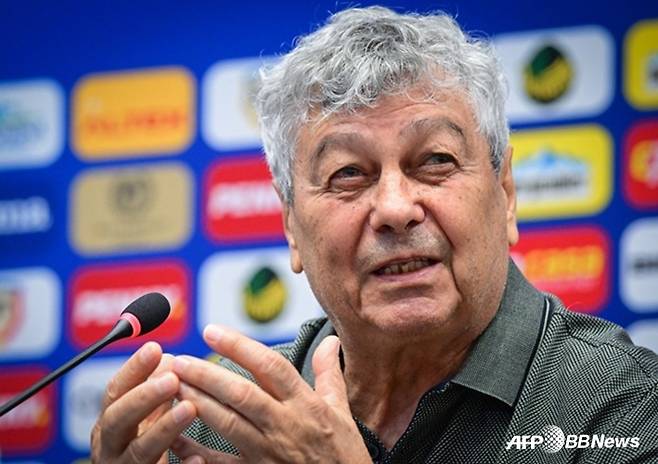 미르체아 루체스쿠 루마니아 축구 국가대표팀 감독. /AFPBBNews=뉴스1