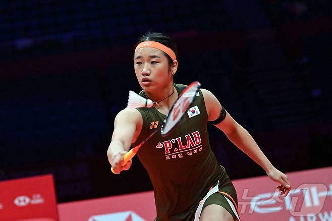 세계배드민턴연맹이 국제대회에 '합성 셔틀콕'을 도입한다. ⓒ AFP=뉴스1