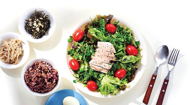 세끼 중 한 끼라도 한식을 먹는 식습관이 쌓여건강한 노년을 만든다.