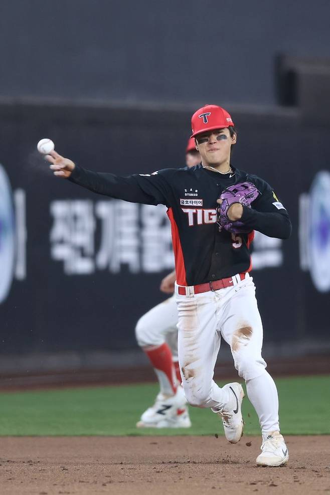 ▲ 시즌 3호 홈런을 터뜨린 김도영 ⓒKIA타이거즈