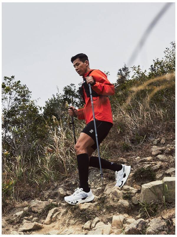 노스페이스 트레일러닝 컬렉션 착용한 노스페이스 홍보대사 션. /노스페이스 제공