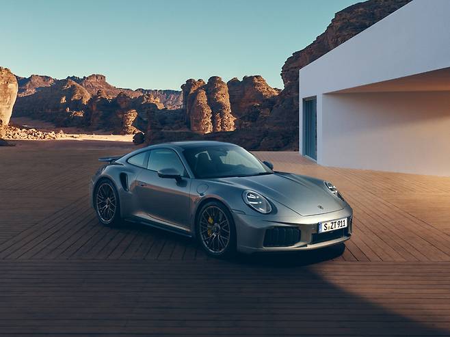 ▲포르쉐 '신형 911 터보 S'