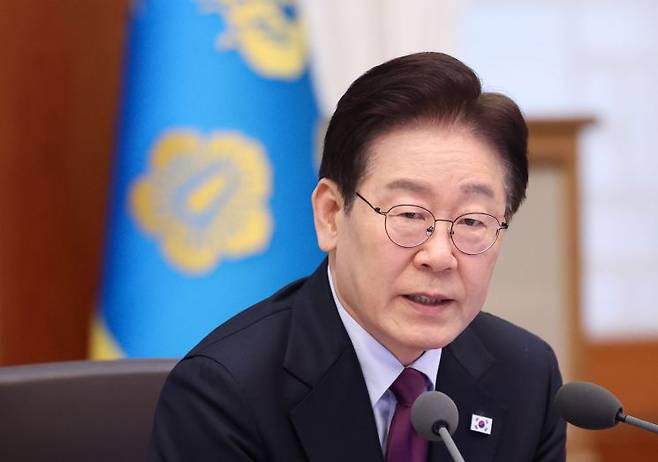 이재명 대통령이 9일 청와대에서 열린 수석보좌관회의에서 발언하고 있다. 2026.4.9 연합뉴스