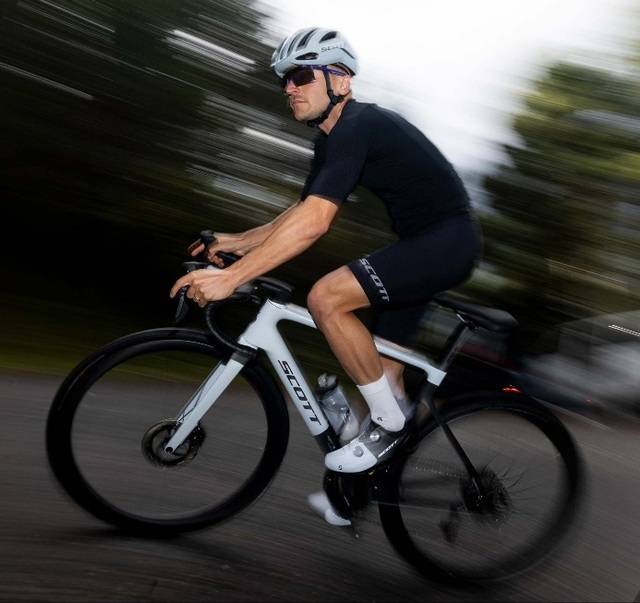 영원무역이 2015년 인수한 자전거업체 ‘스캇’이 실적에 부담이 되고 있다. 사진은 스캇 로드자전거.(스캇 홈페이지)