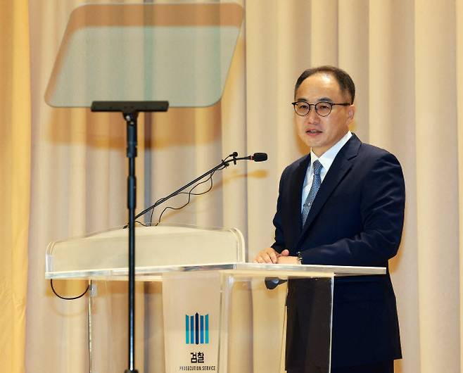 이원석 전 검찰총장이 지난해 9월 13일 서울 서초구 대검찰청에서 열린 퇴임식에서 퇴임사를 하고 있다. (사진=뉴시스)