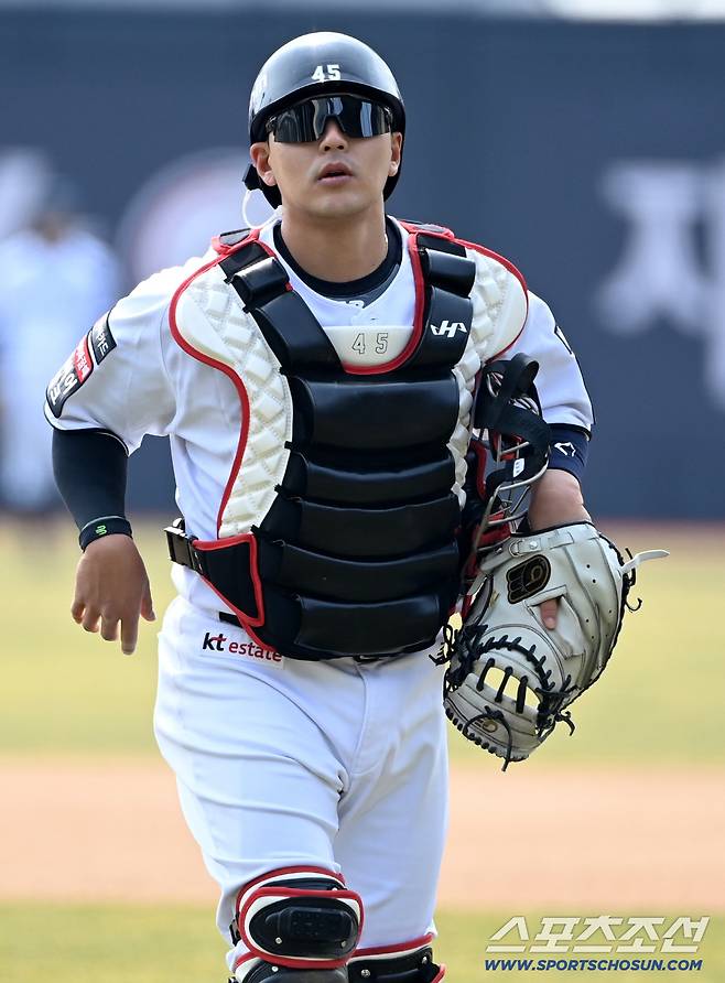16일 수원KT위즈파크에서 열린 LG와 KT의 시범경기. 수비에 나선 KT 포수 한승택. 수원=허상욱 기자wook@sportschosun.com/2026.03.16/
