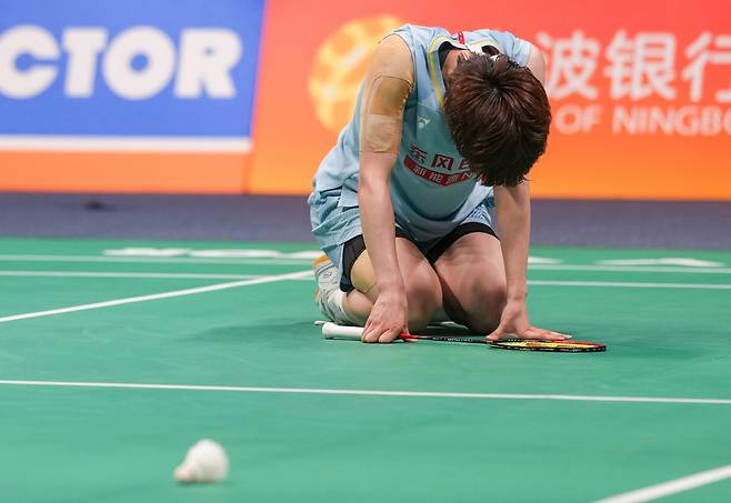 (260412) -- NINGBO, April 12, 2026 (Xinhua) -- Wang Zhiyi of China reacts during the women's singles final against An Se Young of South Korea at the Badminton Asia Championships 2026 in Ningbo, east China's Zhejiang Province, April 12, 2026. (Xinhua/Sun Fei)
<저작권자(c) 연합뉴스, 무단 전재-재배포, AI 학습 및 활용 금지>