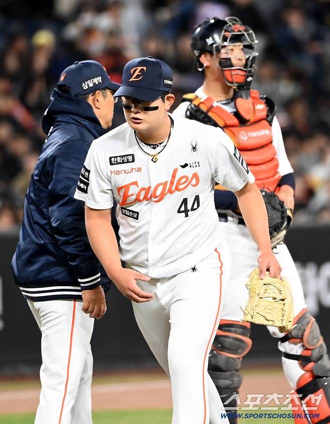 1일 대전한화생명볼파크에서 열린 KT와 한화의 경기. 8회초 한화 김서현이 마운드를 내려가고 있다. 대전=허상욱 기자wook@sportschosun.com